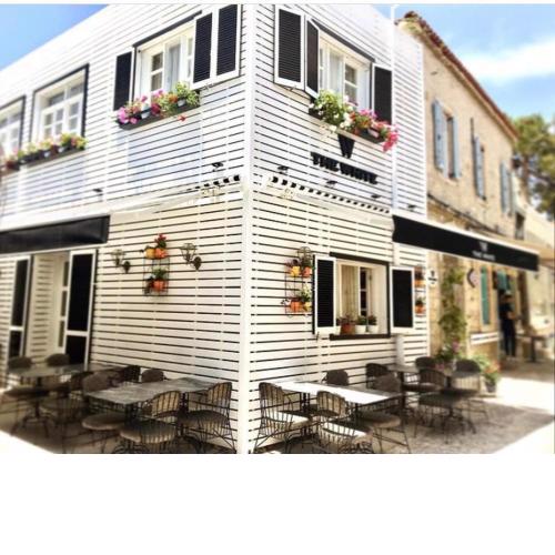 The White Hotel Alaçatı
