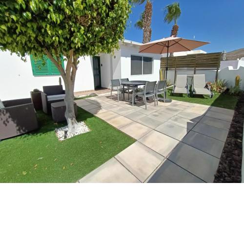 THE WHITE HOUSE with Pool - Playa Blanca