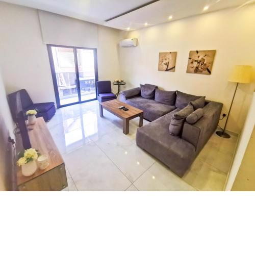 The White Pearl Apartment