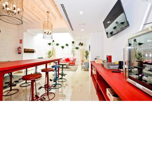 The Zentral Arenal Suites