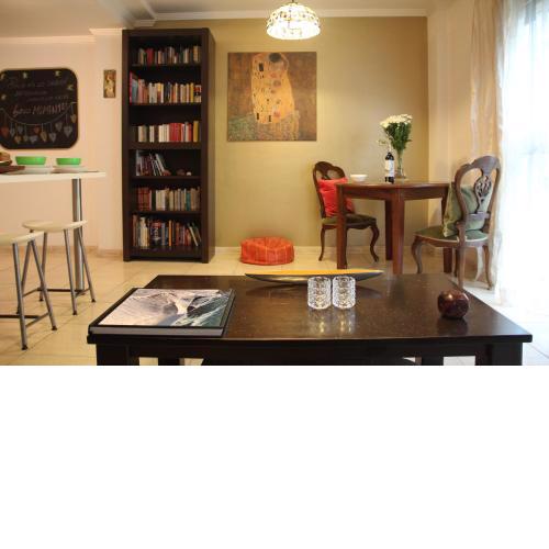 Tiffany's Apartment
