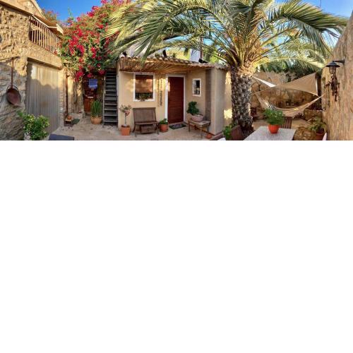 Tinyhouse im Patio einer romantischen Finca