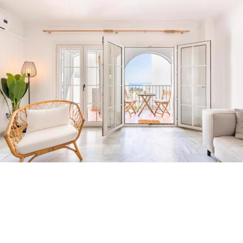 Tio Charles 3 Bedroom Townhouse with Sea View