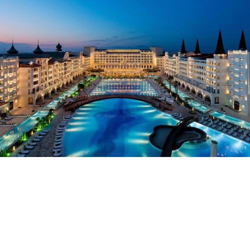 Titanic Mardan Palace