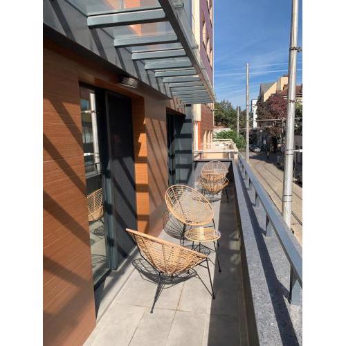 Tokiyo: a lovely city center 2 bedrooms apartment with private parking