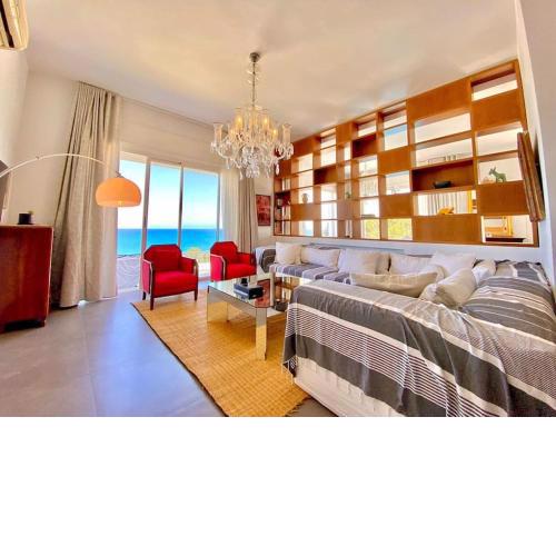 Tolila Lumière, Loft et Piscine à Gammarth Sup