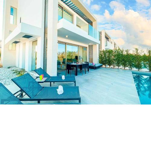 TooCoool Villa - Azure Seaview