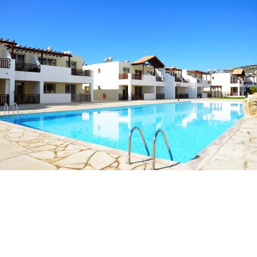 Top floor, 2 bedroom apartment Vanessa D204, FREE WIFI, village view