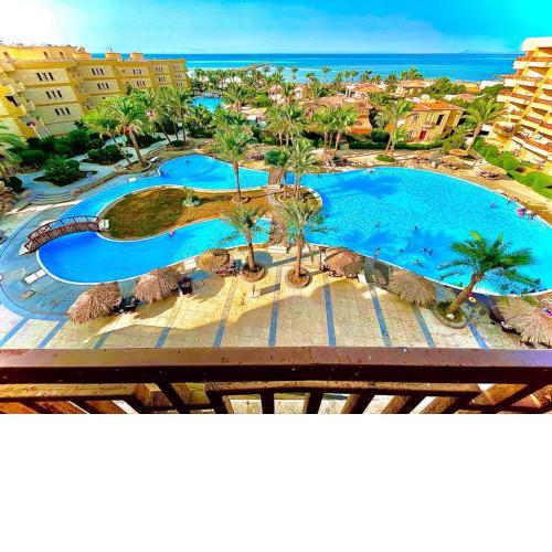 Top floor premier view chalet in Red sea Hurghada