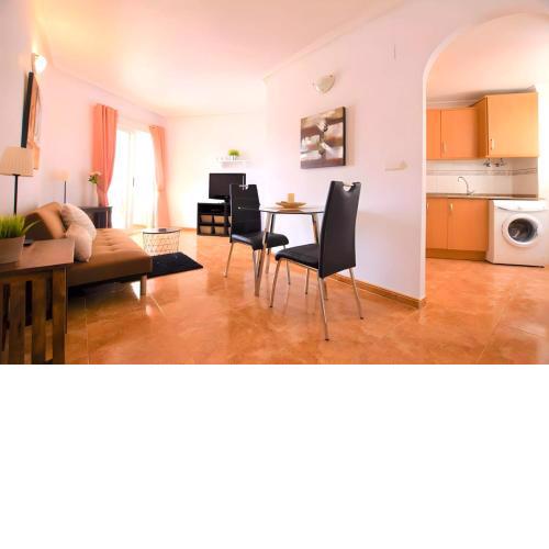Top floor Torrevieja center apartment