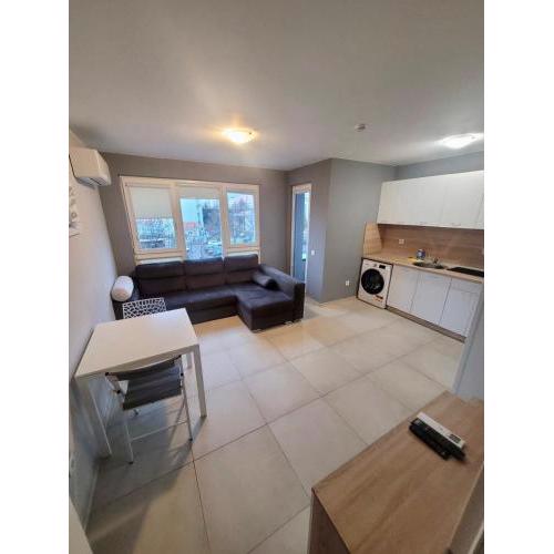 Top location apartment