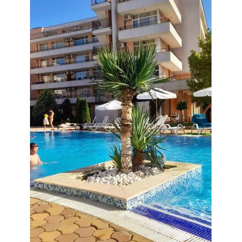 Top Studio in Big Kamelia Holiday Complex Sunny Beach