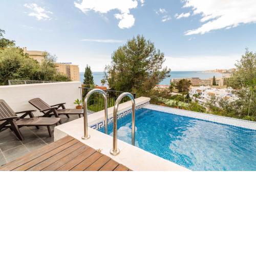 Torreblanca 4BDR Townhouse with Stunning Views