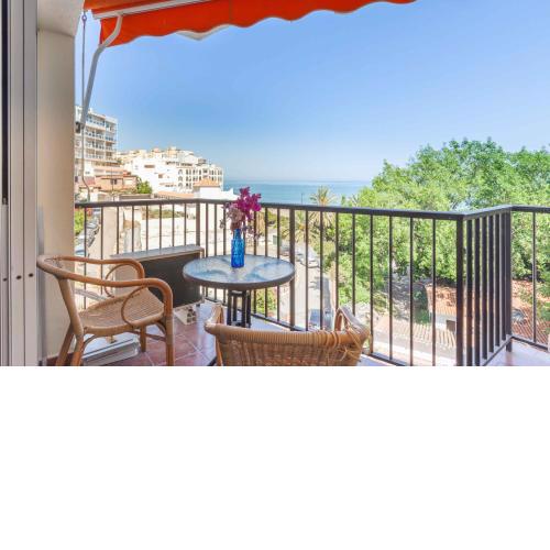 Torreblanca seafront apartment Ref 102