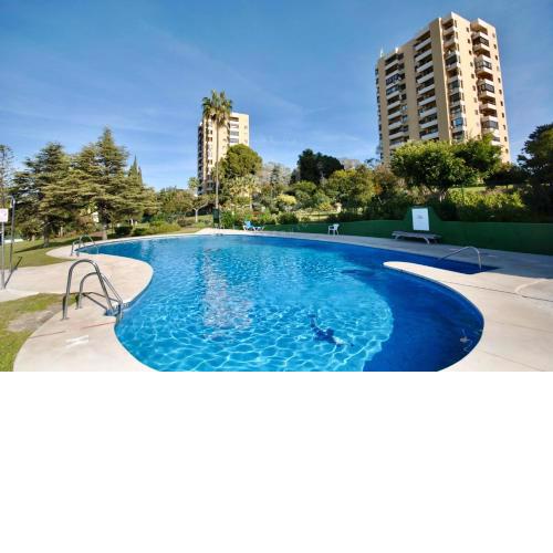 Torres De Aloha 2 bdr Puerto Banus