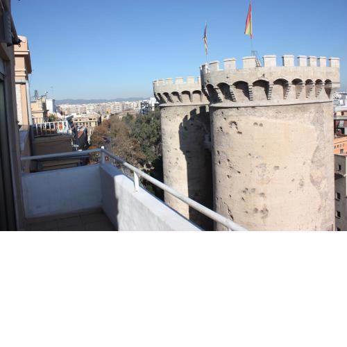 Torres de Valencia Apartments