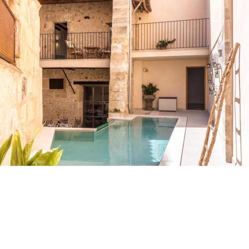 Townhouse Can Butxaca By homevillas360