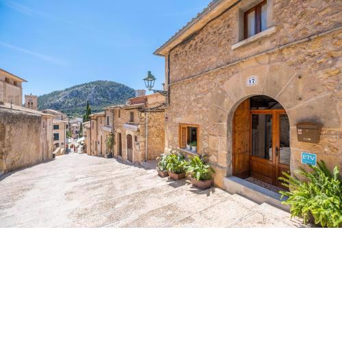 Townhouse Casa Maria by Homevillas360