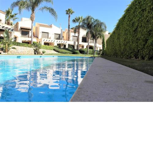 Townhouse overlooking the pool