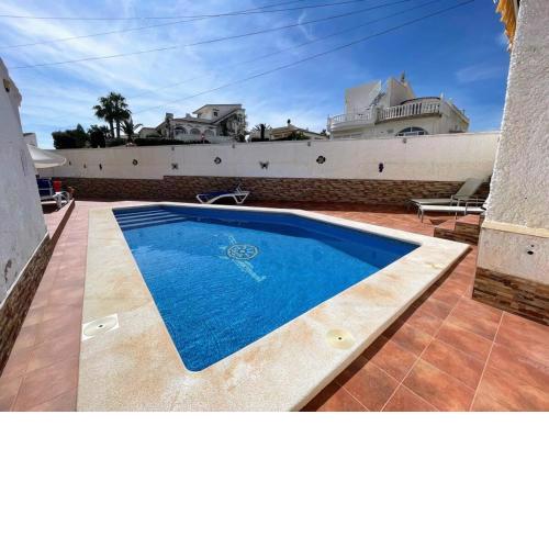 Traditional Villa with Private Pool SM591