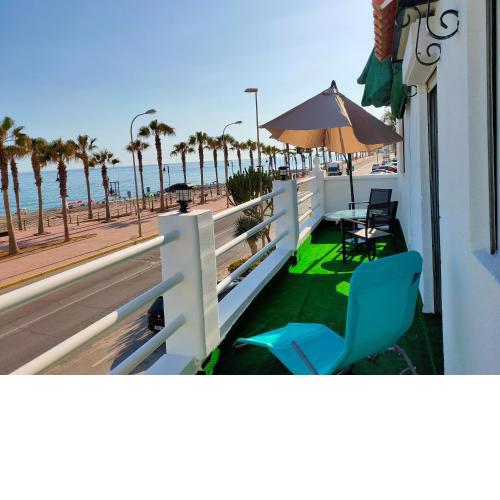 Tranquila casa frente al mar