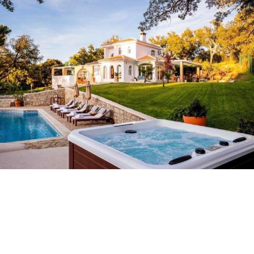Traumhaftes Ferienhaus mit privatem Pool und Tennisplatz im Herzen Andalusiens