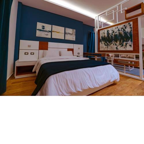 Travelholic New Cairo Residence