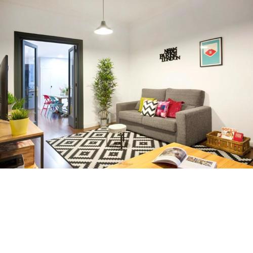 Traveller House