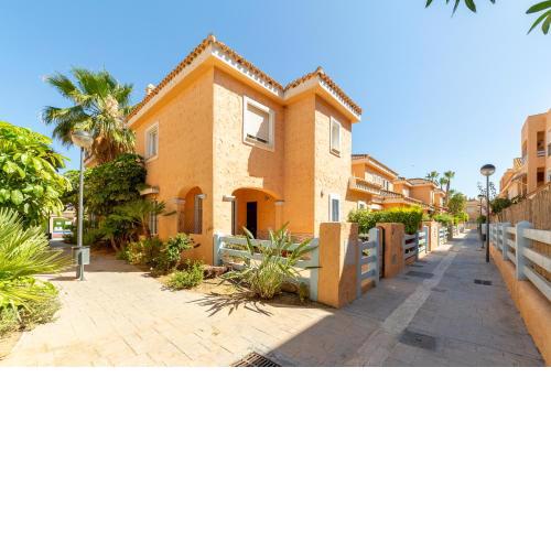 TrendyHomes Vera Playa