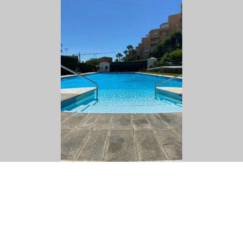Très bel appartement avec piscine et tennis entre amis ou en famille