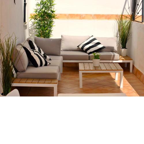 Triana Pelay Suites