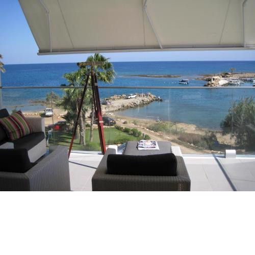 Trident Beach Apartment