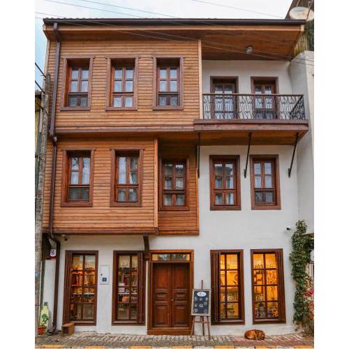 Trilye Bay C Konak