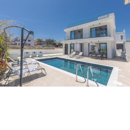 Trinity Villa