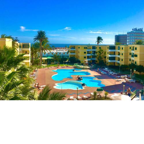 Tropicalife Resort