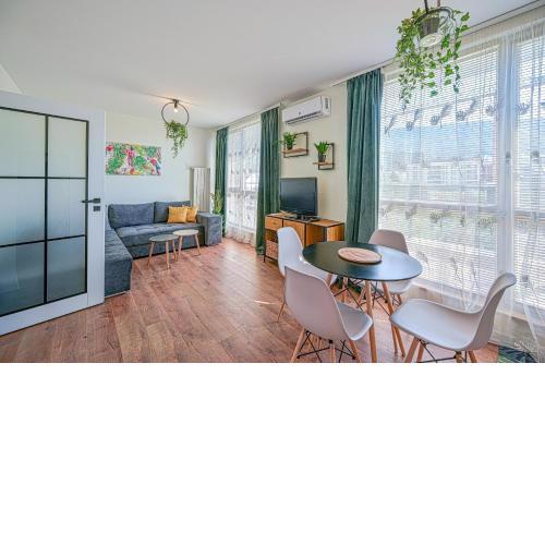 Tropicana Penthouse – 1 Bedroom