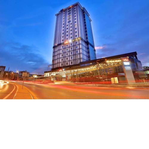 TRYP by Wyndham Istanbul Basın Ekspres