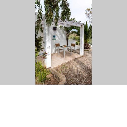 TurAlmeria - Casa Tranquila con Jardín y Aparcamiento privado