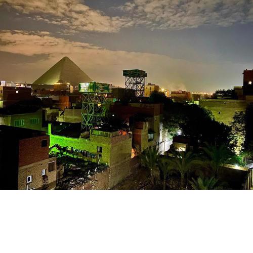 Tut pyramids guest house