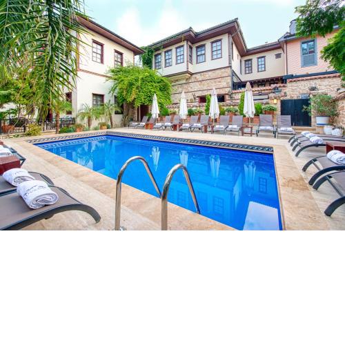Tuvana Hotel