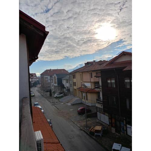 Two Balconies Mountain View - 300mbps Wi-fi