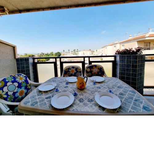 Two-bedroom apartment in La Siesta Torrevieja