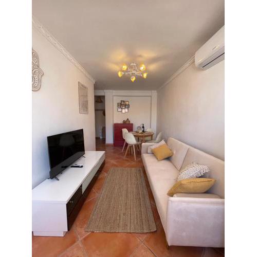 Two Bedroom Apartment in Málaga Center with Views