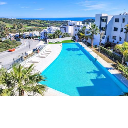 Two bedroom apartment in Mirador Del Golf Estepona
