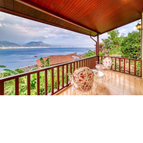 Two Seas Villa