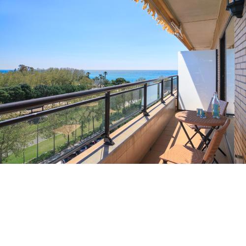 UHC Cambrils Paradis Family Complex