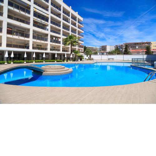 UHC Michelangelo Apartments