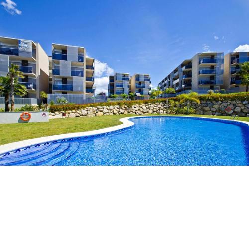 UHC Paradise Village Family Complex