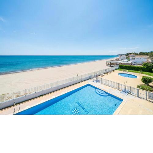 UHC RIVIERA FAMILY APARTMENTS