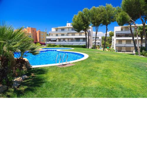 UHC Salou Villa Family Complex